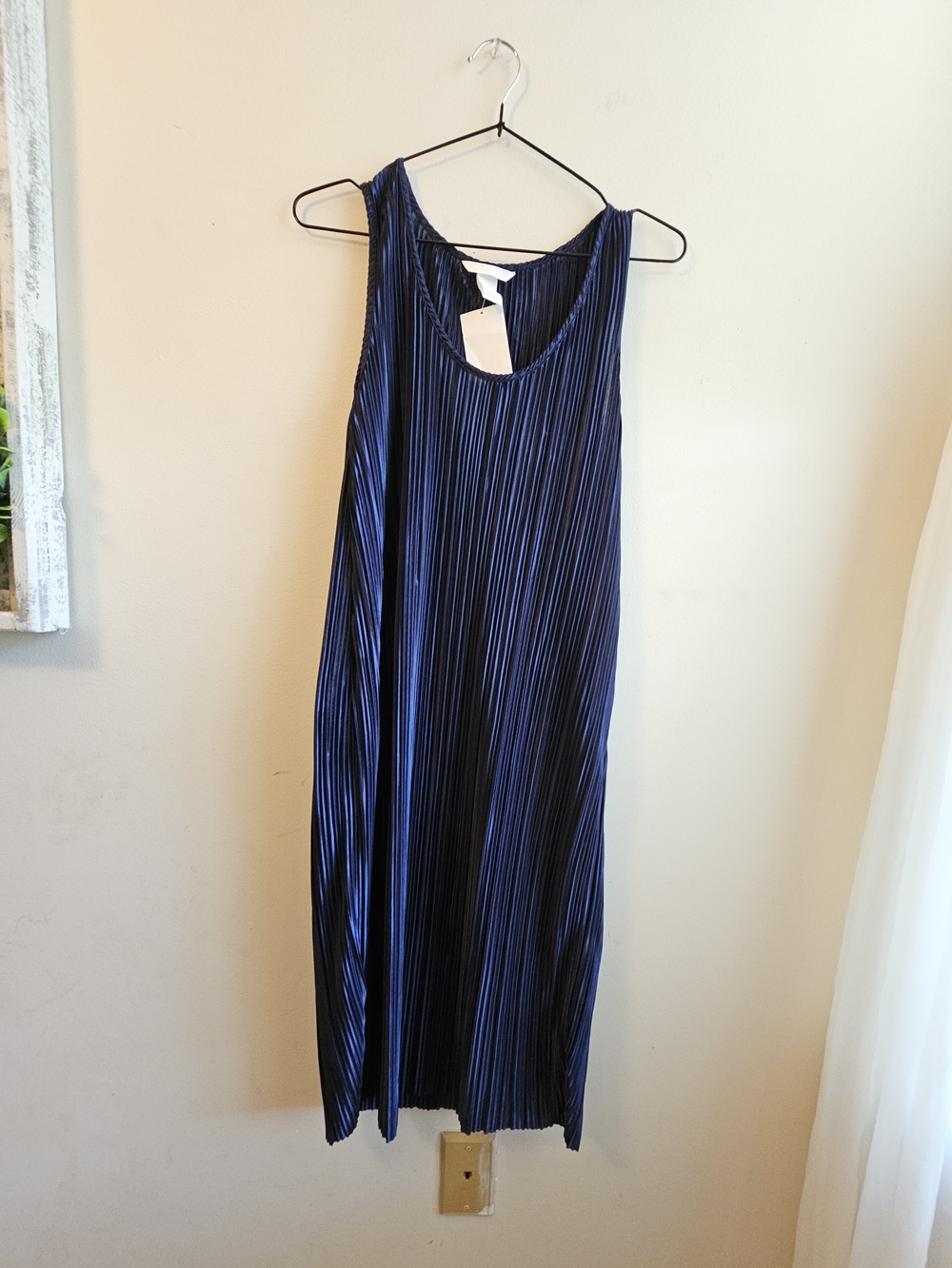 H&M Navy Pleated Sleeveless Maxi Dress